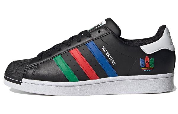 adidas Superstar