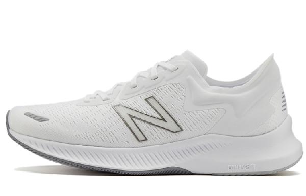 New Balance NB Pesu