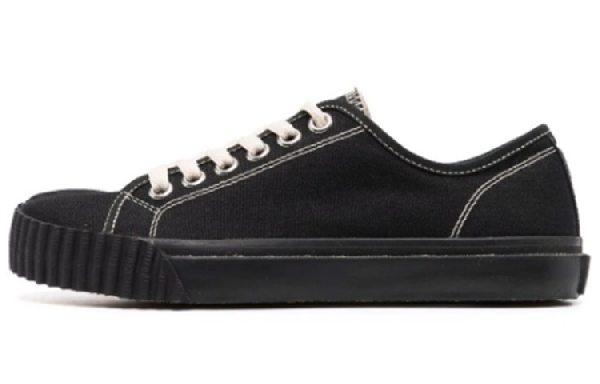 Maison Margiela Replica Black