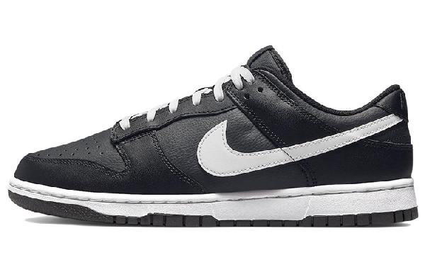 Nike Dunk Low Retro Black White