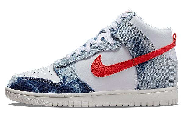Nike Dunk "Washed Denim"