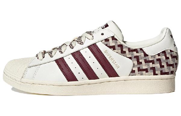 adidas Superstar