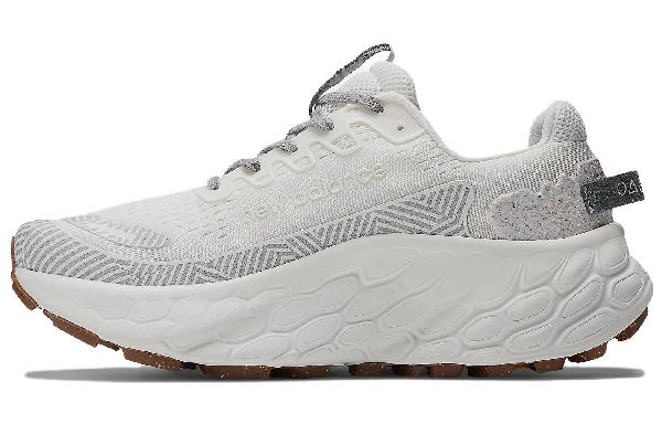 New Balance Fresh Foam White Grey