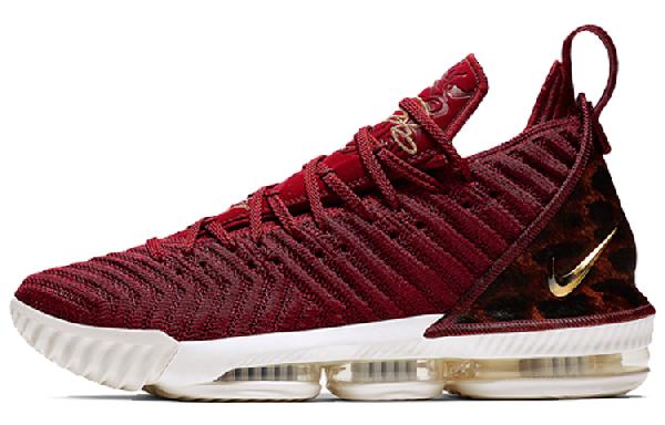 Nike Lebron 16 King