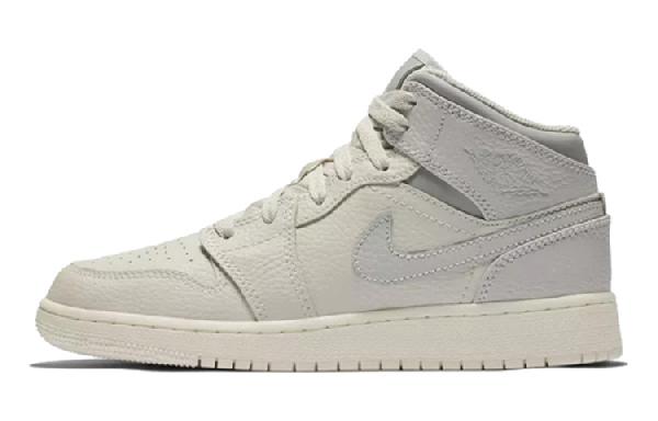 Jordan Air Jordan 1 Mid