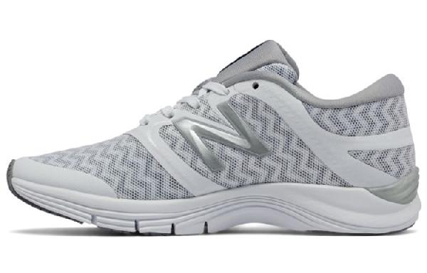 New Balance 711 v2