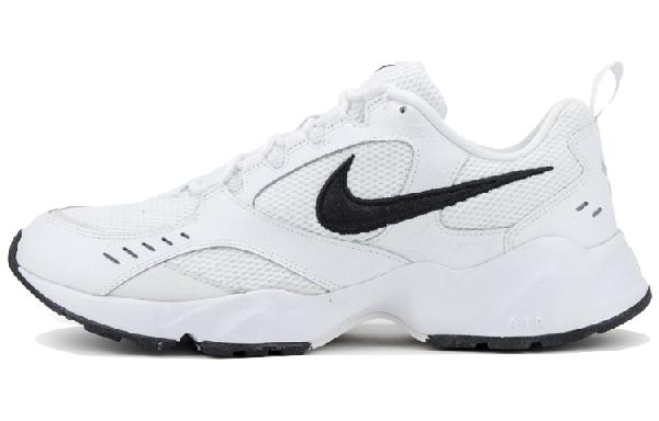 Nike Air Heights White Black