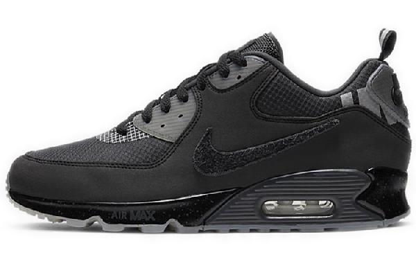 UNDEFEATED x Nike Air Max 90 Black