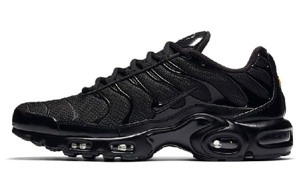 Nike Air Max Plus Black