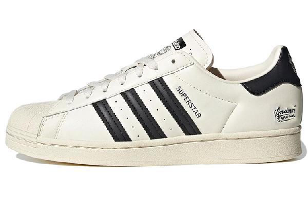 adidas Superstar