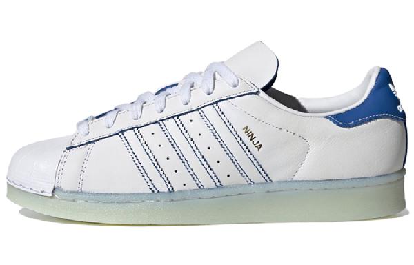 adidas Superstar