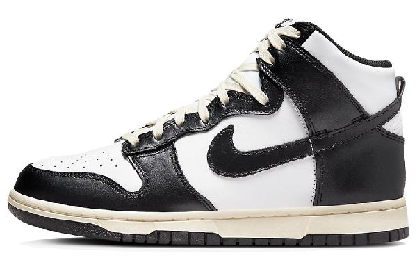 Nike Dunk "Vintage Black"