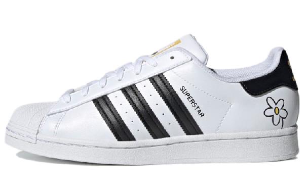 adidas Superstar Disney