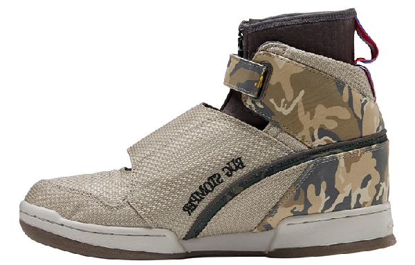 Reebok Alien Stomper U.S.C.M.