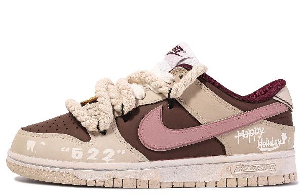 Nike Dunk Low "Strawberry Cookie"