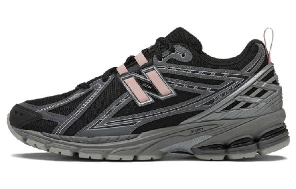 New Balance 1906R Black Grey