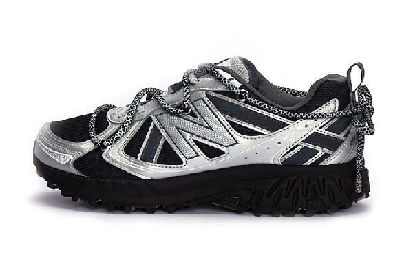 New Balance 410 v5 Black Silver