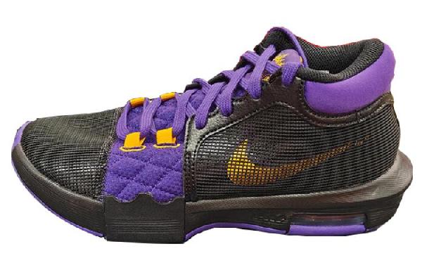 Nike Lebron Witness 8 Black Purple