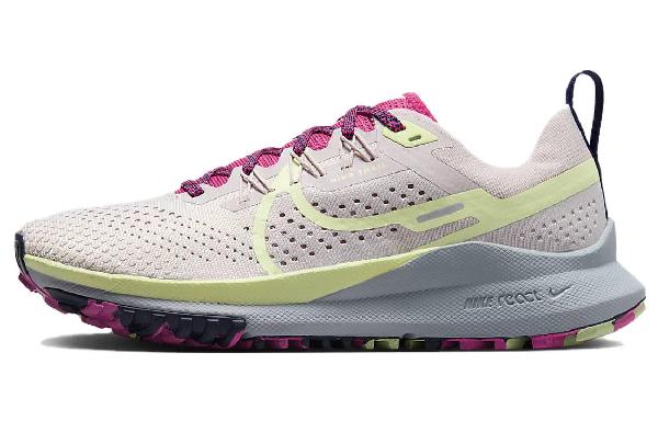 Nike Pegasus Trail 4