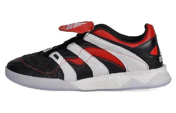 adidas Predator Accelerator