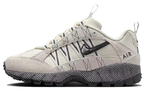Nike Air Humara