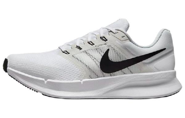 Nike Run Swift 3 White Black