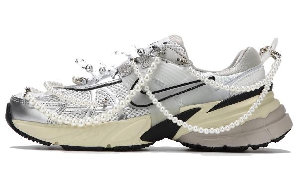 Nike V2K Run Runtekk Y2K