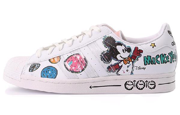 adidas Superstar Disney