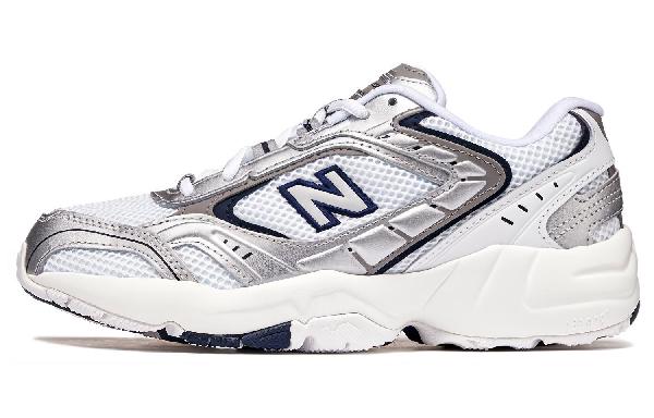 New Balance 452 White Silver