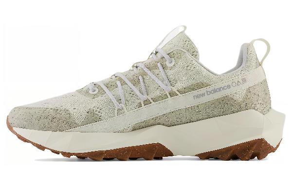 New Balance Tektrel