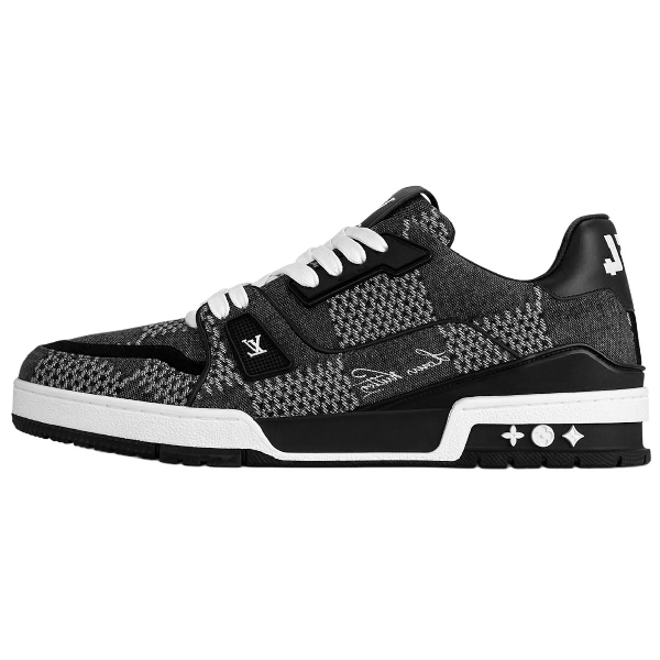 Louis Vuitton Trainer Black