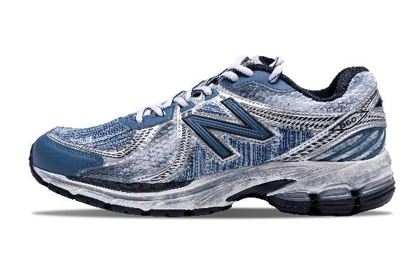New Balance 860
