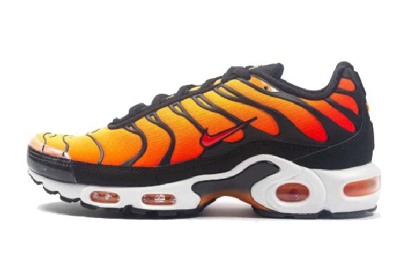 Nike Air Max Plus OG Orange