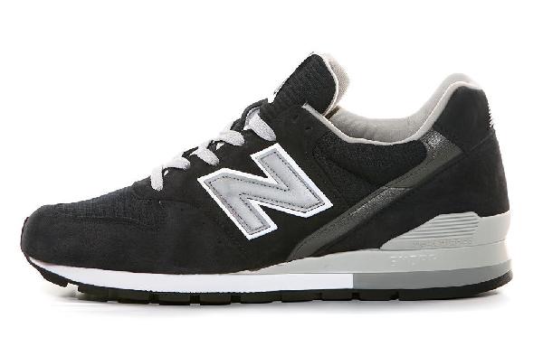 New Balance 996