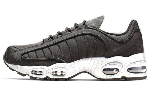 Nike Air Max Tailwind Low Black
