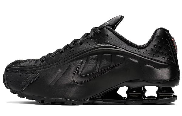 Nike Shox R4 Triple Black