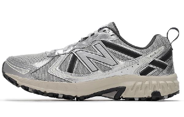 New Balance 410 v5 Silver