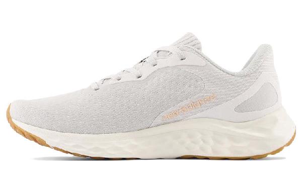 New Balance Arishi v4 White Grey
