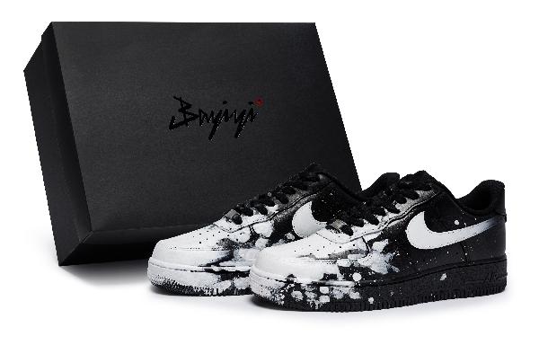 Nike Air Force 1 '07 811 Black White