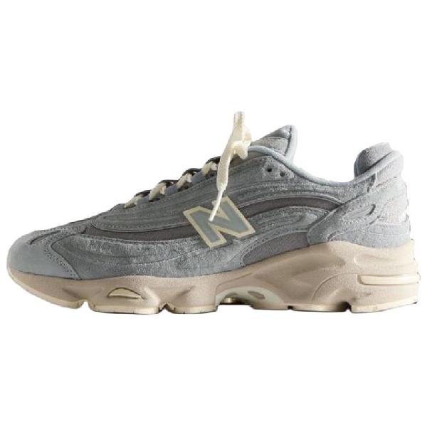 KITH x New Balance 1000 Light Blue