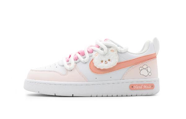 Nike Court Borough Strawberry Bear