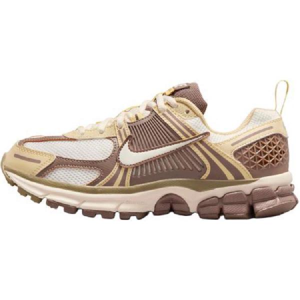 Nike VOMERO 5