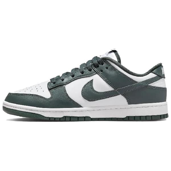 Nike Dunk Low "Vintage Green"