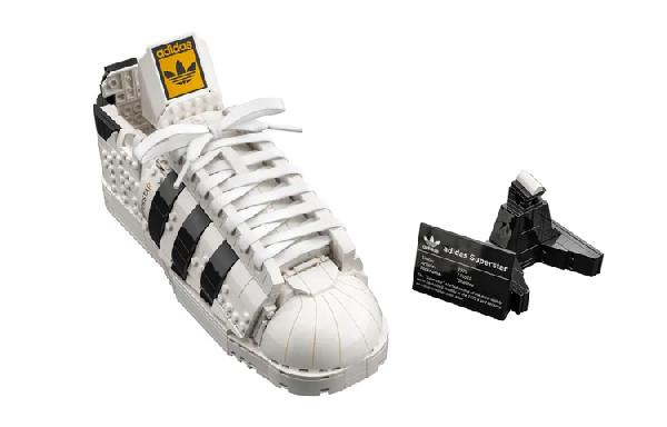 LEGO x adidas Superstar