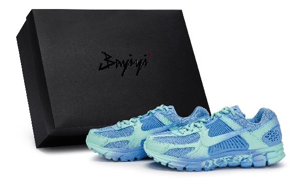 Nike Air Zoom Vomero 5 811