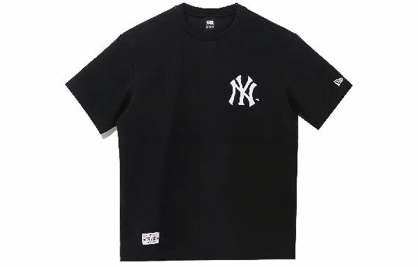 New Era x MLB Yankees Logo T-Shirt Black