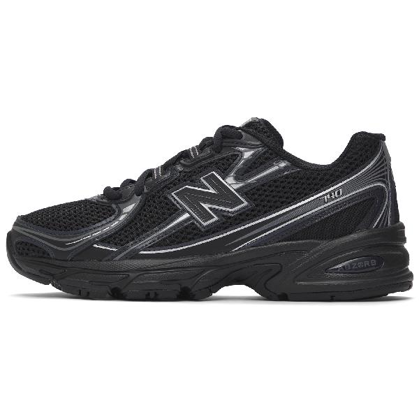 New Balance 740 Black