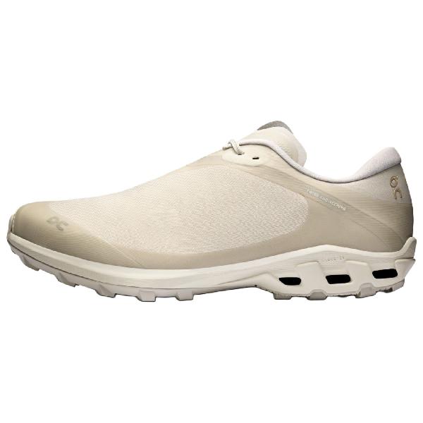 POST ARCHIVE FACTION x On Cloudventure Peak Beige