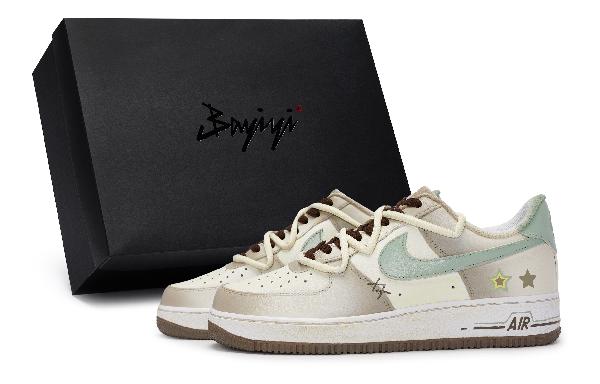 Nike Air Force 1 Low "Mocha"