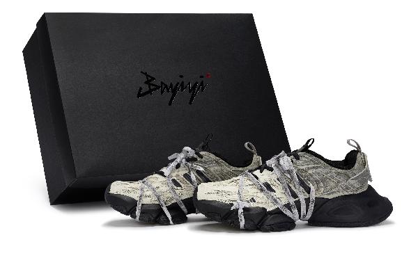 adidas XLG Runner Deluxe